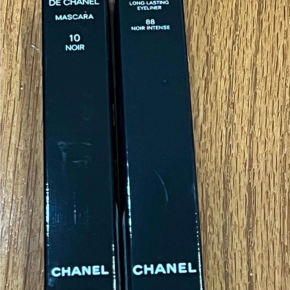 Chanel mascara and eyeliner set